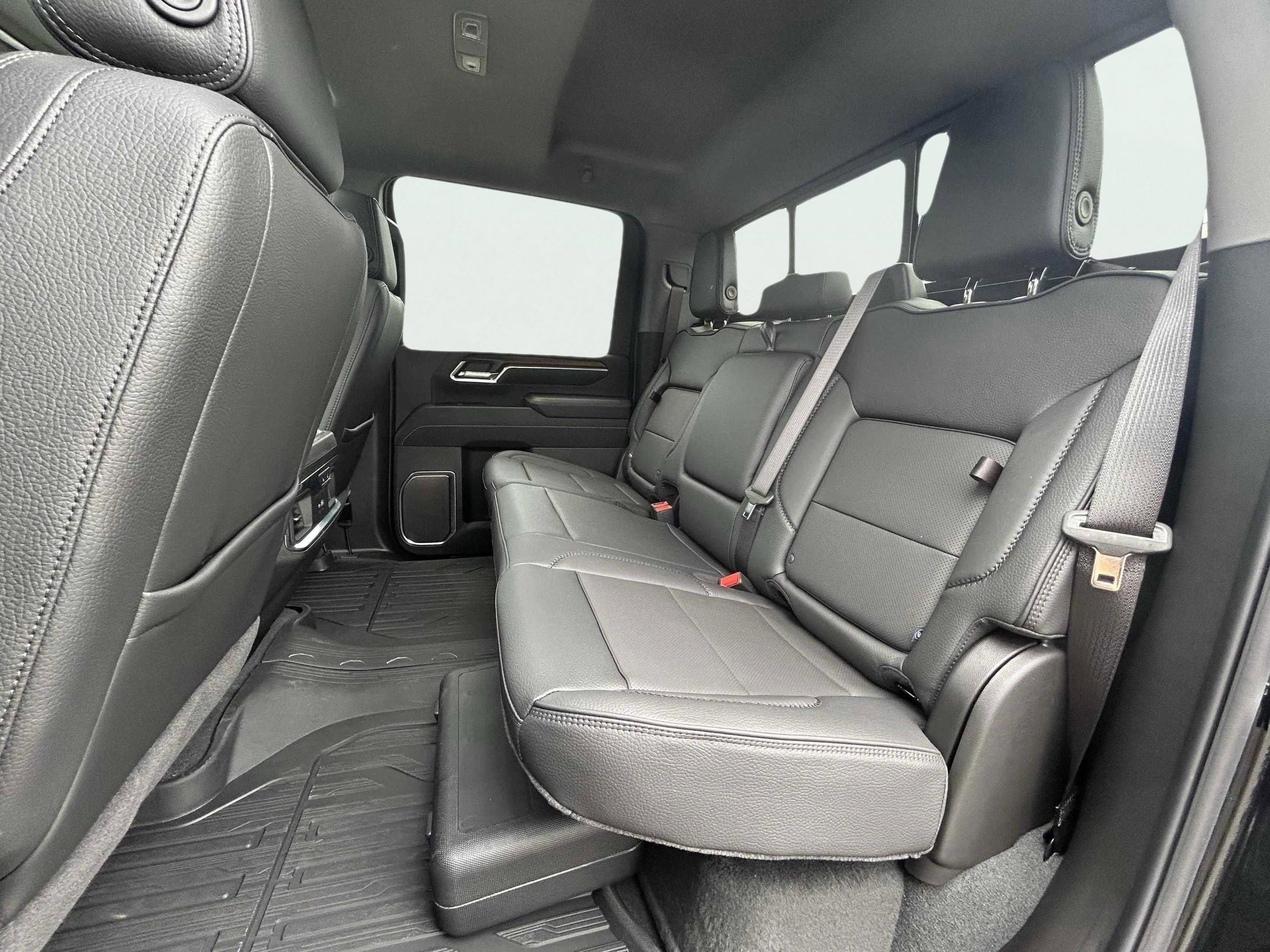 2025 GMC Sierra 2500 HD Denali