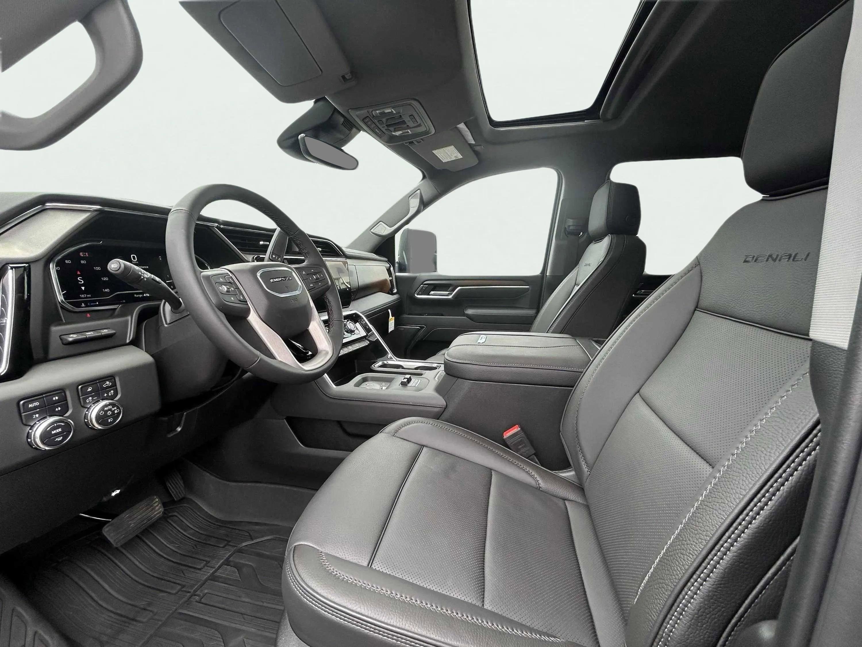 2025 GMC Sierra 2500 HD Denali