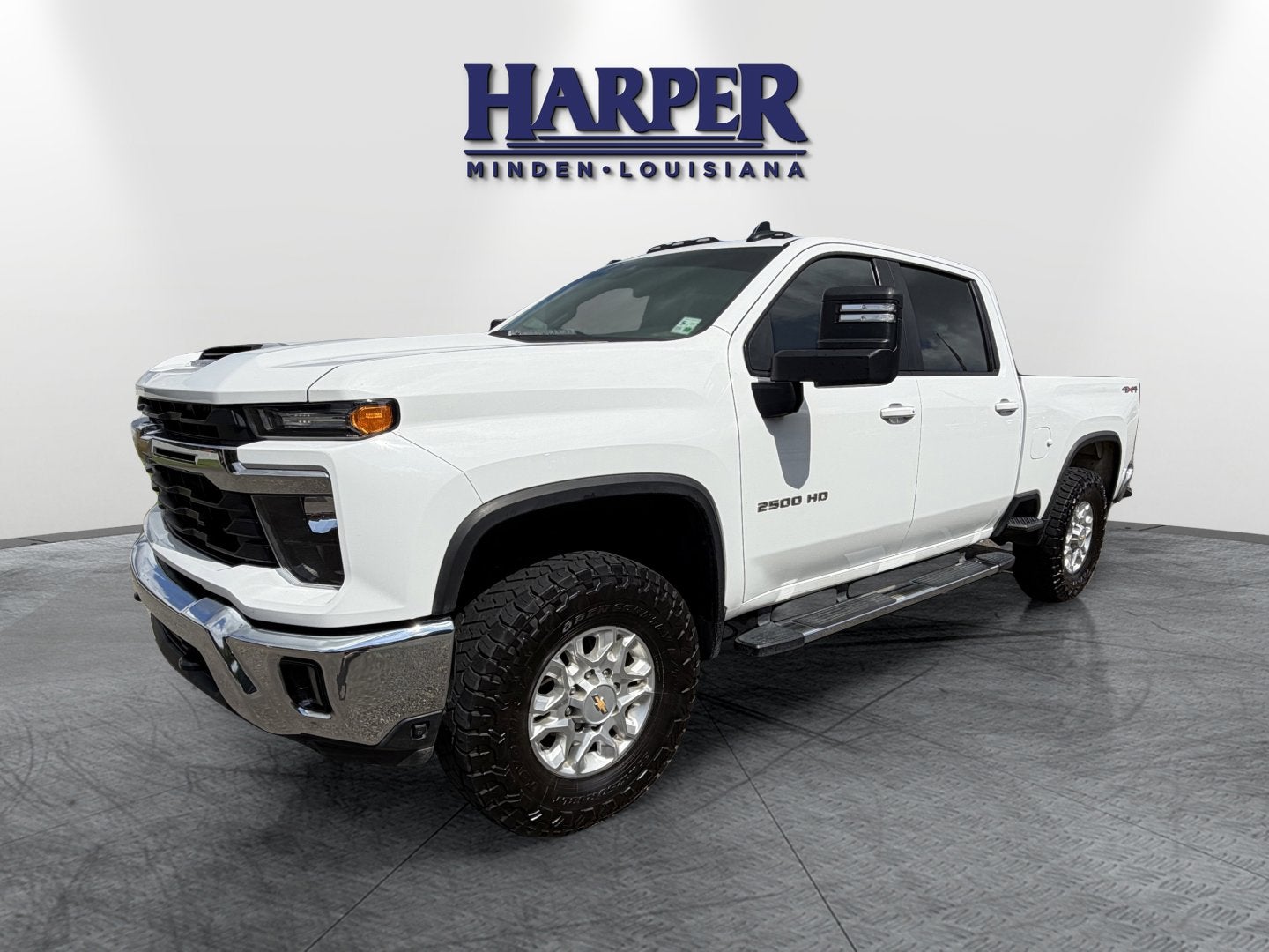 2024 Chevrolet Silverado HD LT 4WD Crew Cab Standard Box's photo