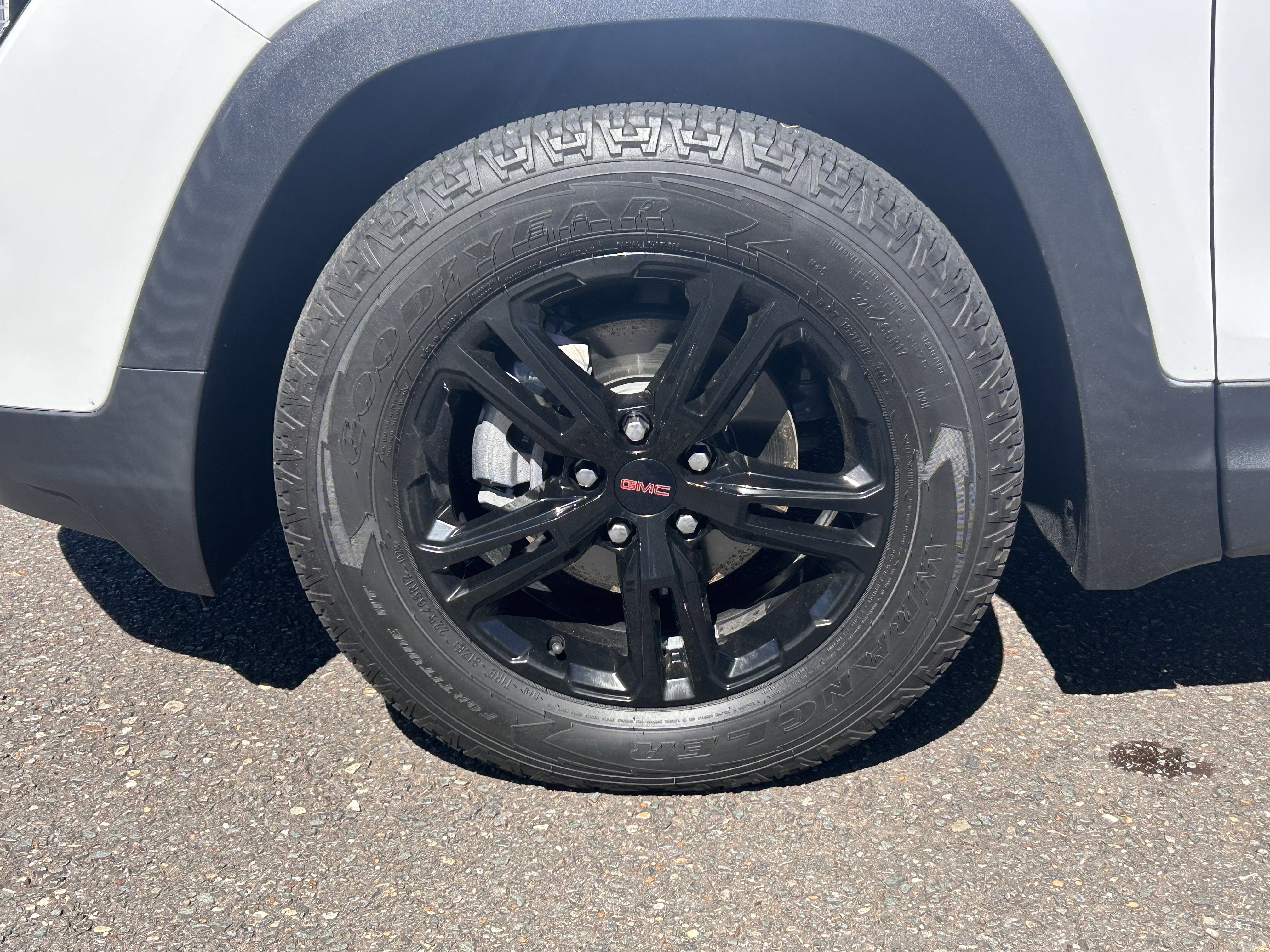 2023 GMC Terrain AT4