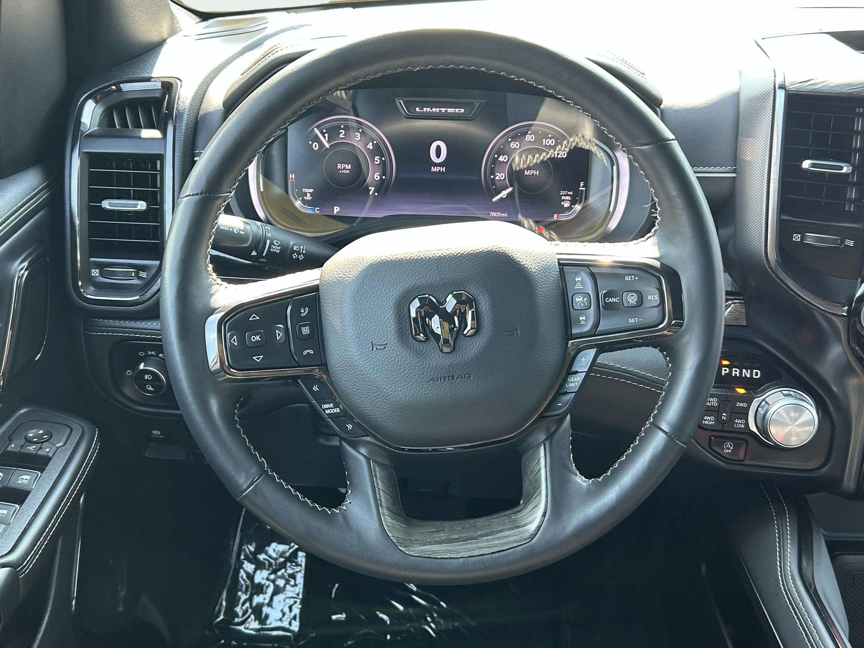 2025 RAM 1500 Limited