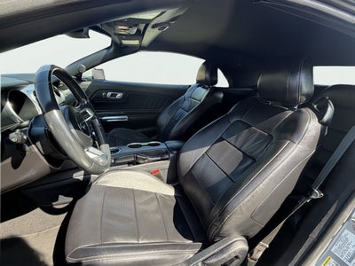 2021 Ford Mustang EcoBoost