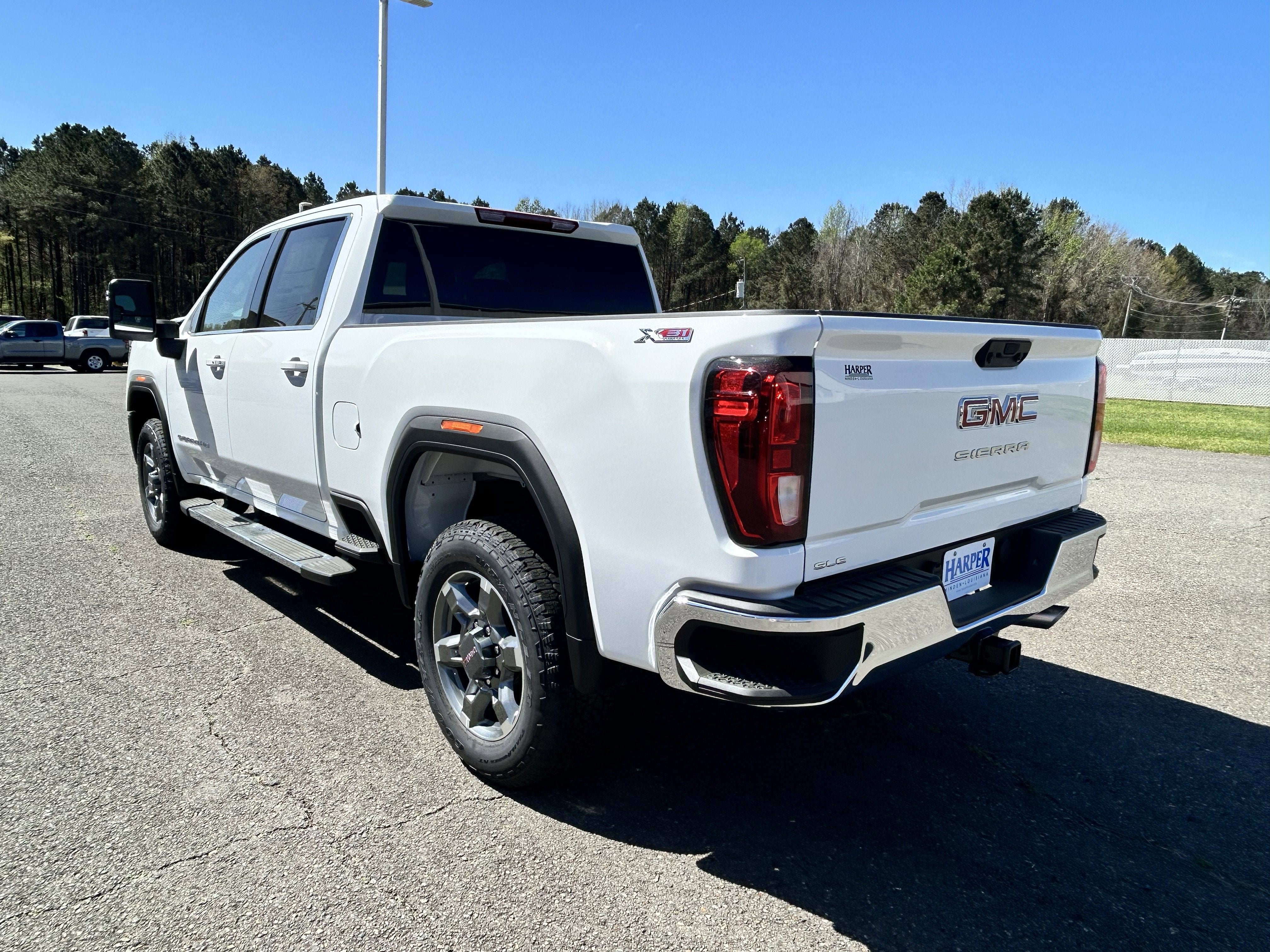 2026 GMC Sierra 2500 HD SLE