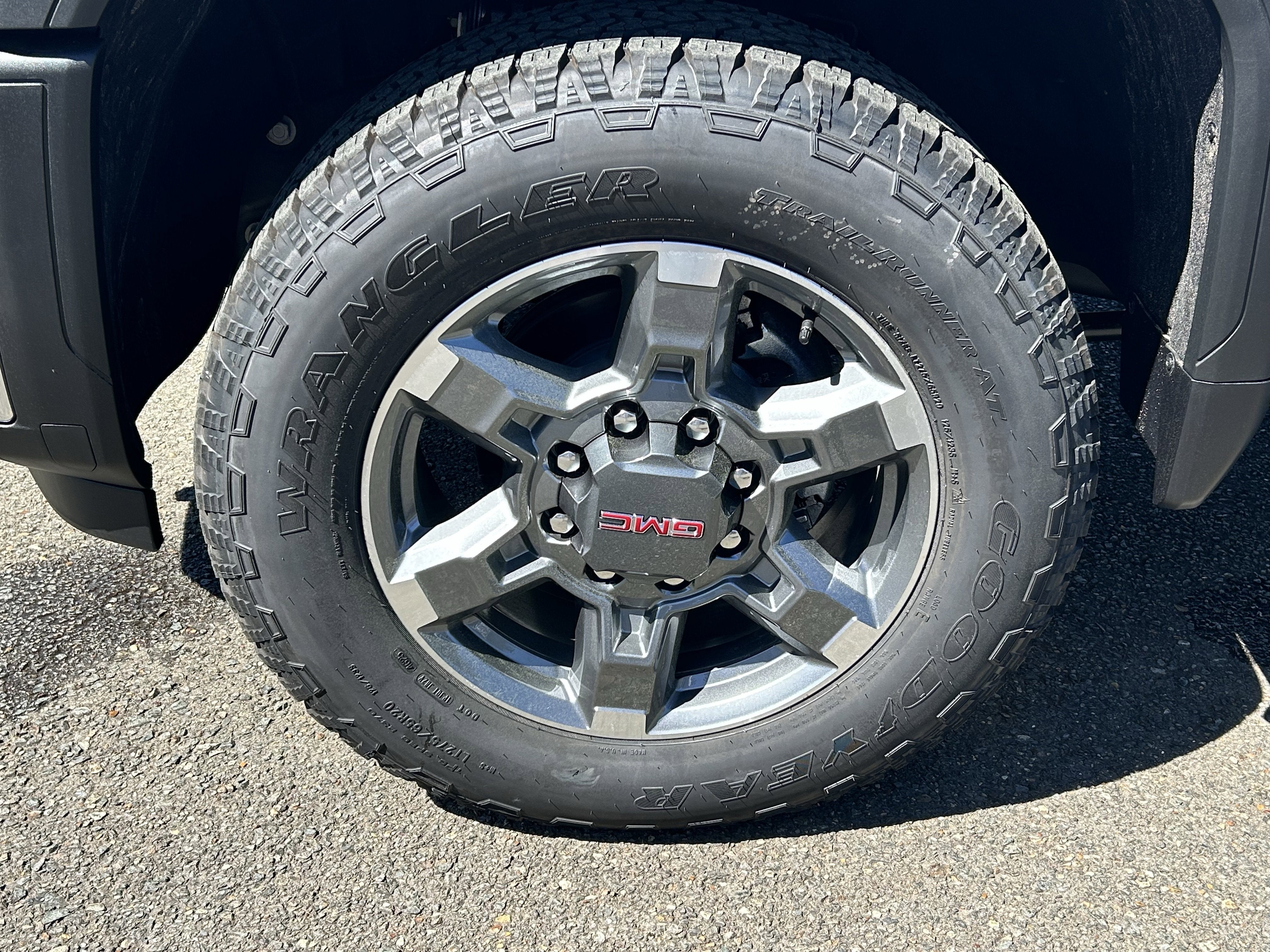 2026 GMC Sierra 2500 HD SLE