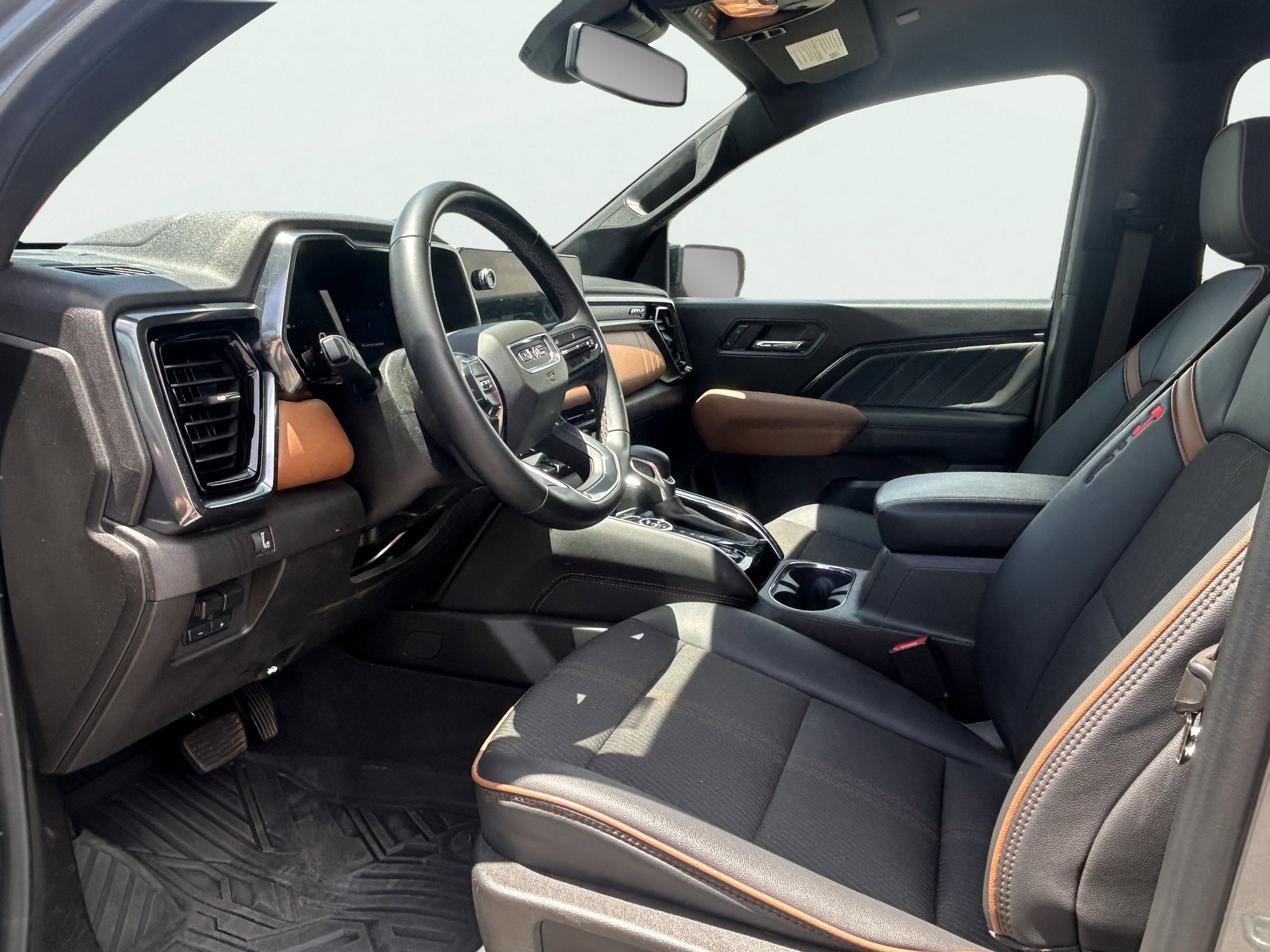 2024 GMC Canyon AT4
