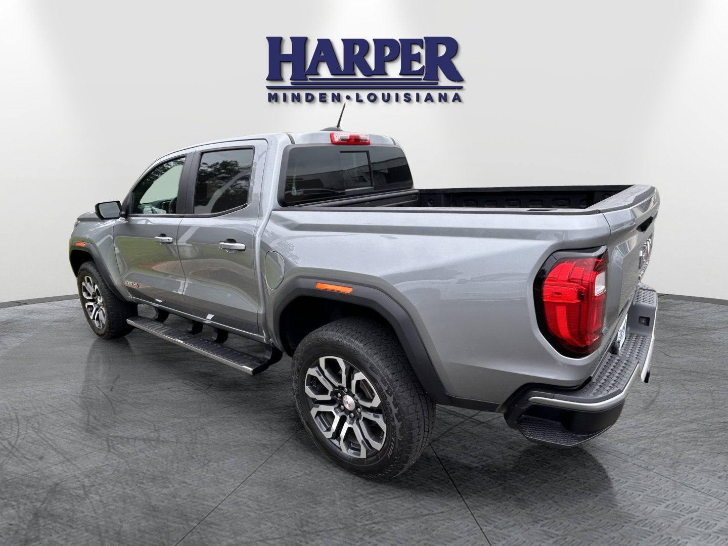 2024 GMC Canyon AT4