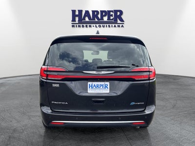 2023 Chrysler Pacifica Hybrid Touring L