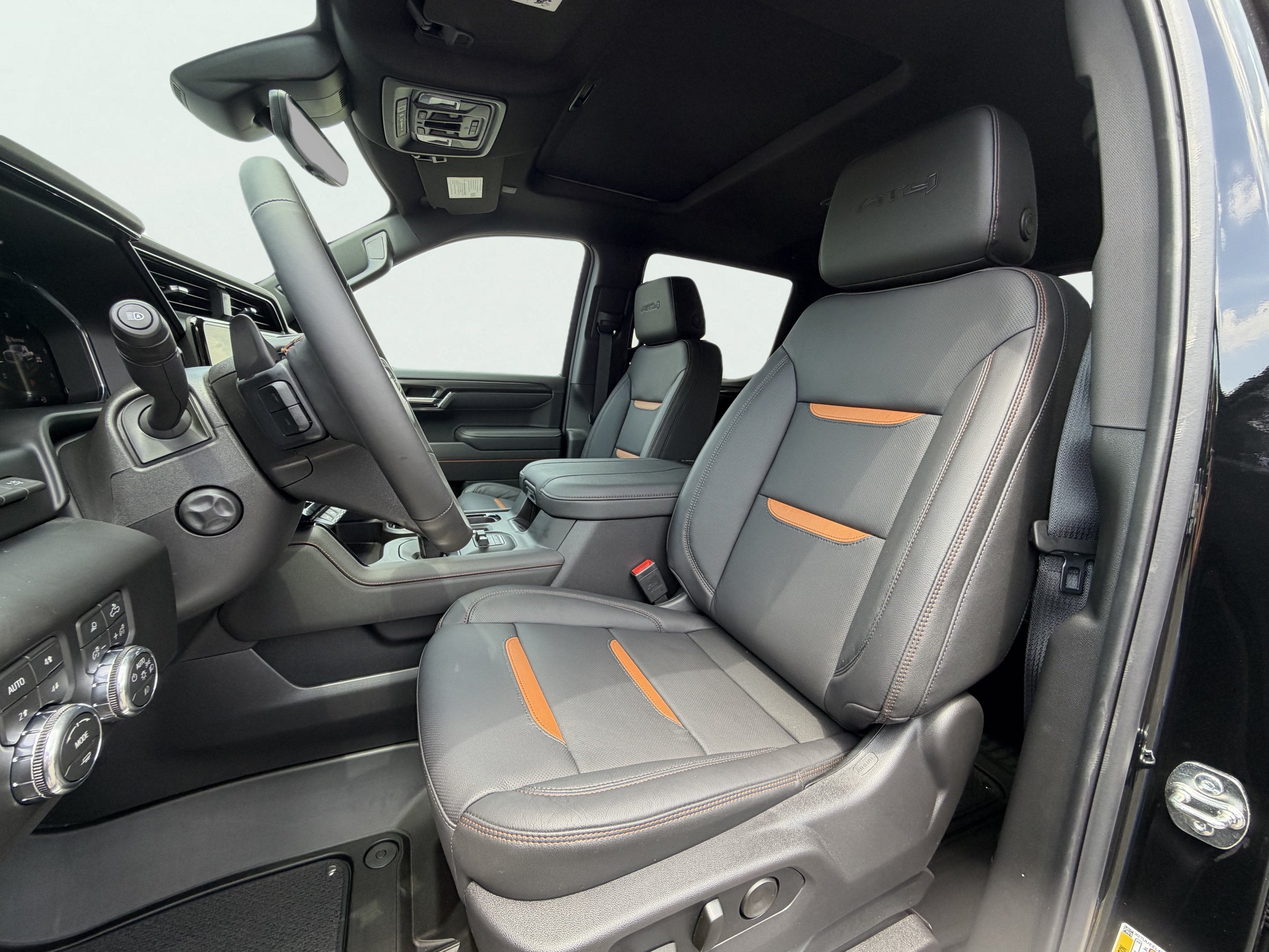 2026 GMC Sierra 1500 AT4 - Photo 11