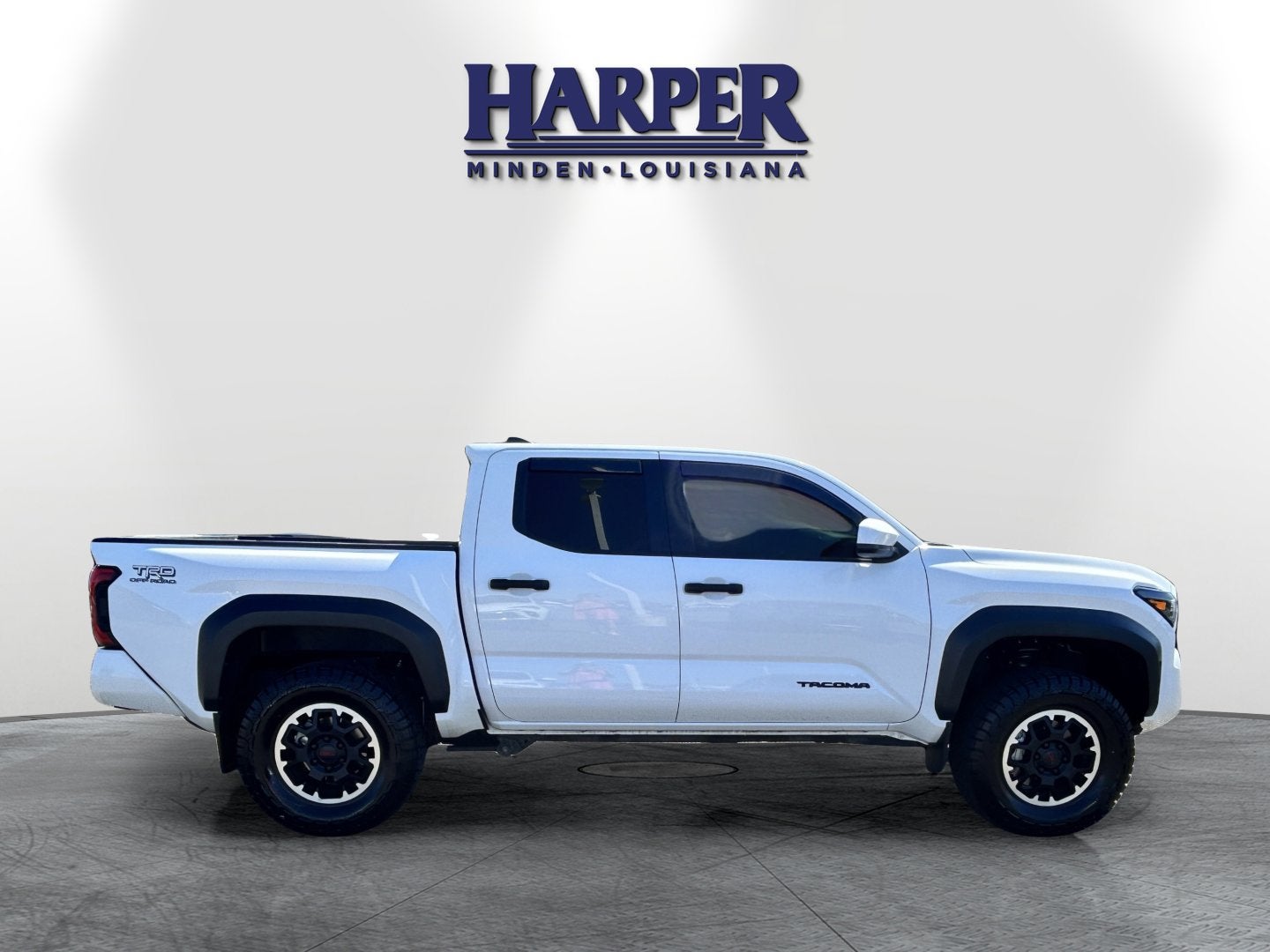 2024 Toyota Tacoma 4WD SR5