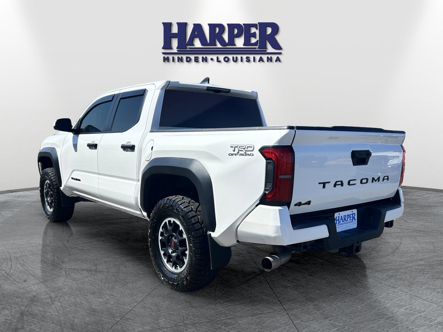 2024 Toyota Tacoma 4WD SR5