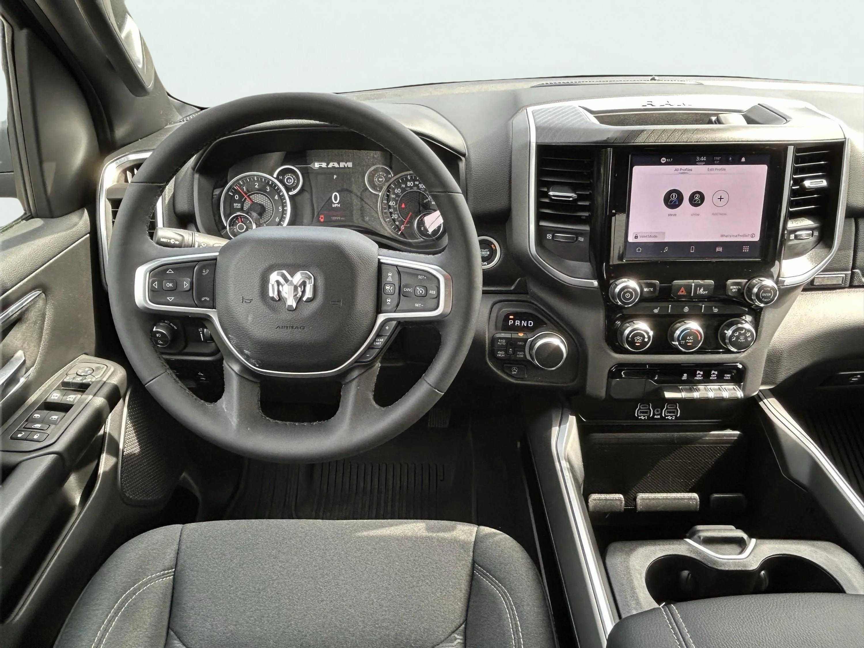 2025 RAM 1500 Big Horn