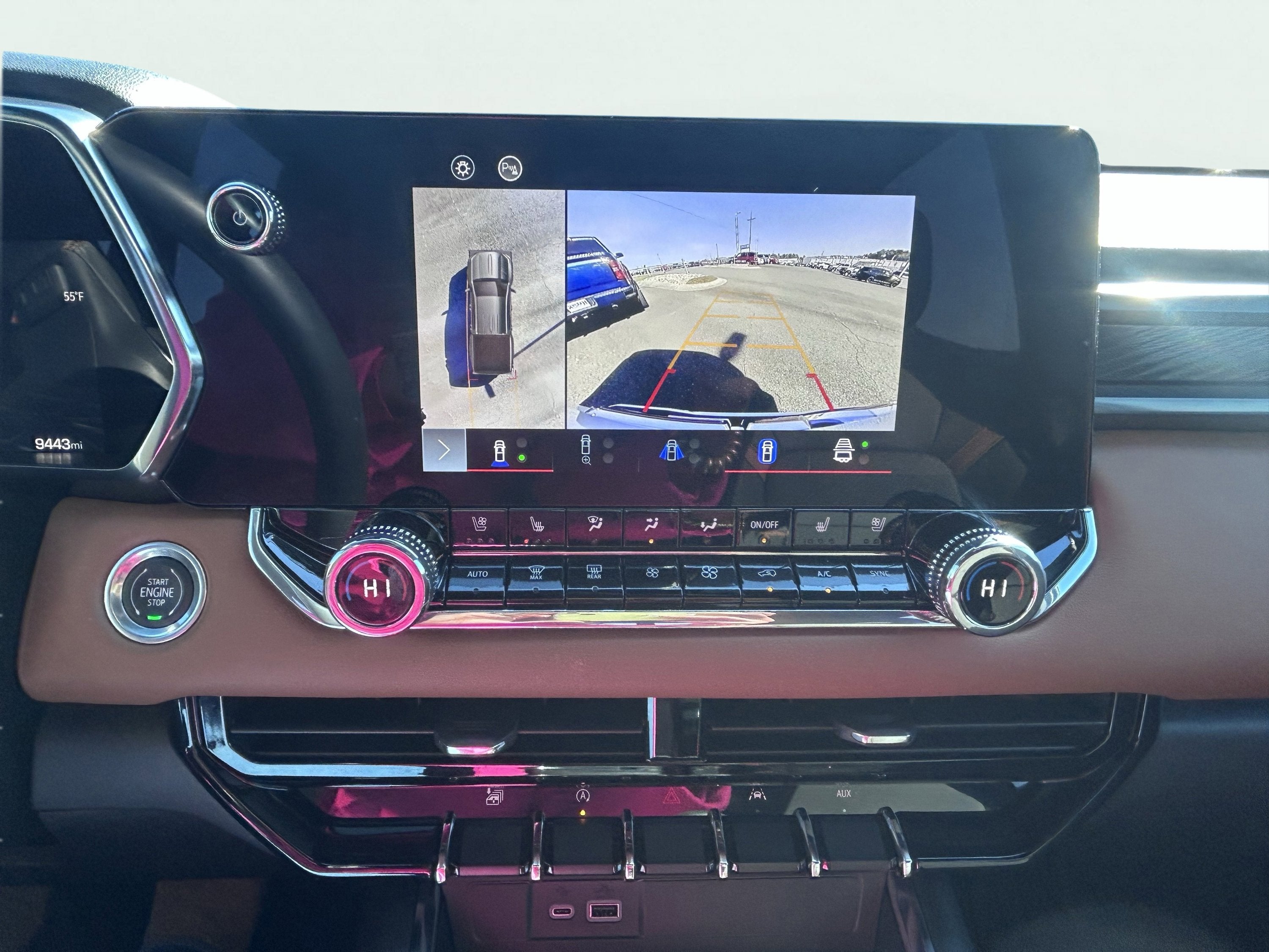 2023 GMC Canyon 4WD AT4