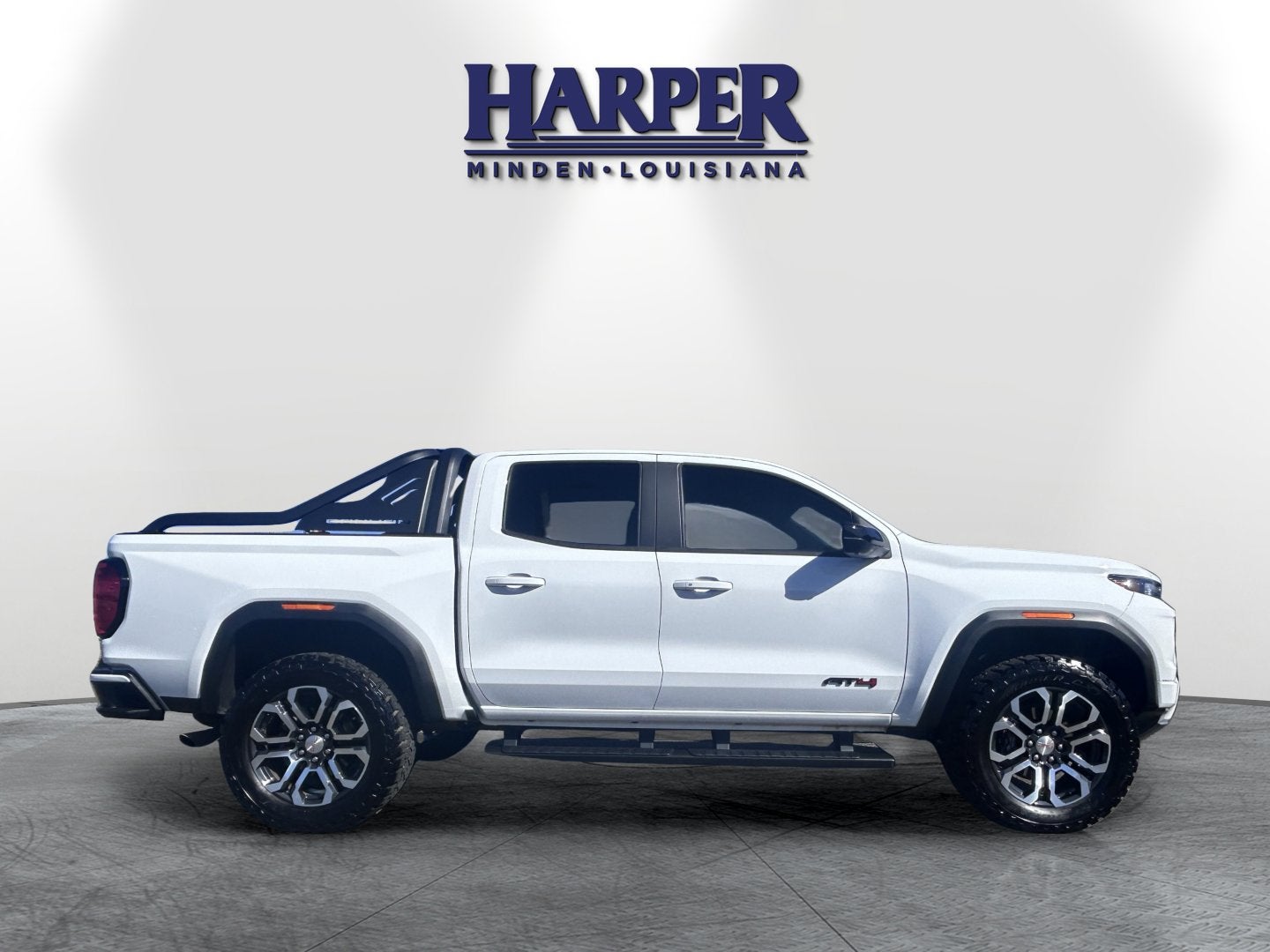 2023 GMC Canyon 4WD AT4