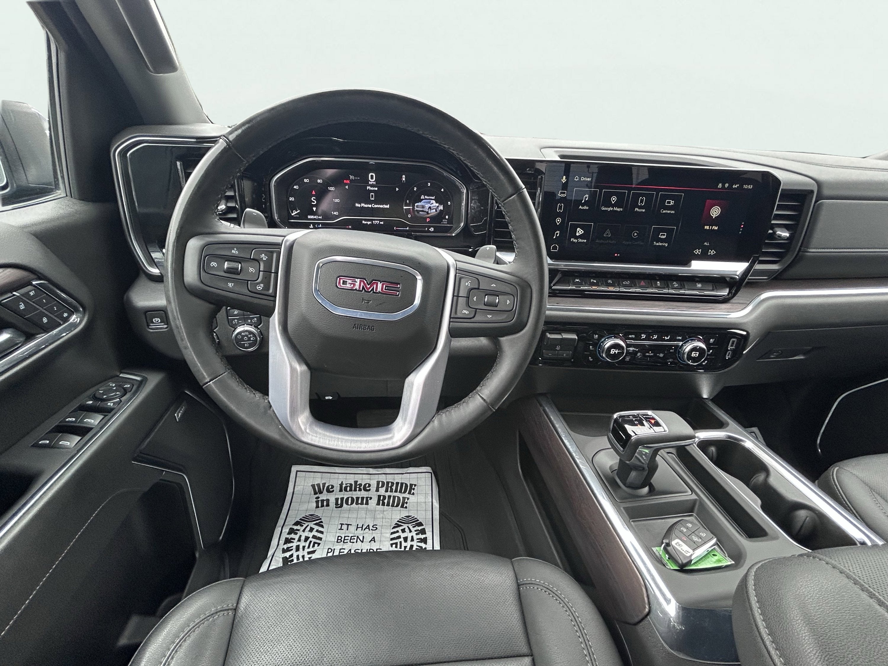 2024 GMC Sierra 1500 SLT