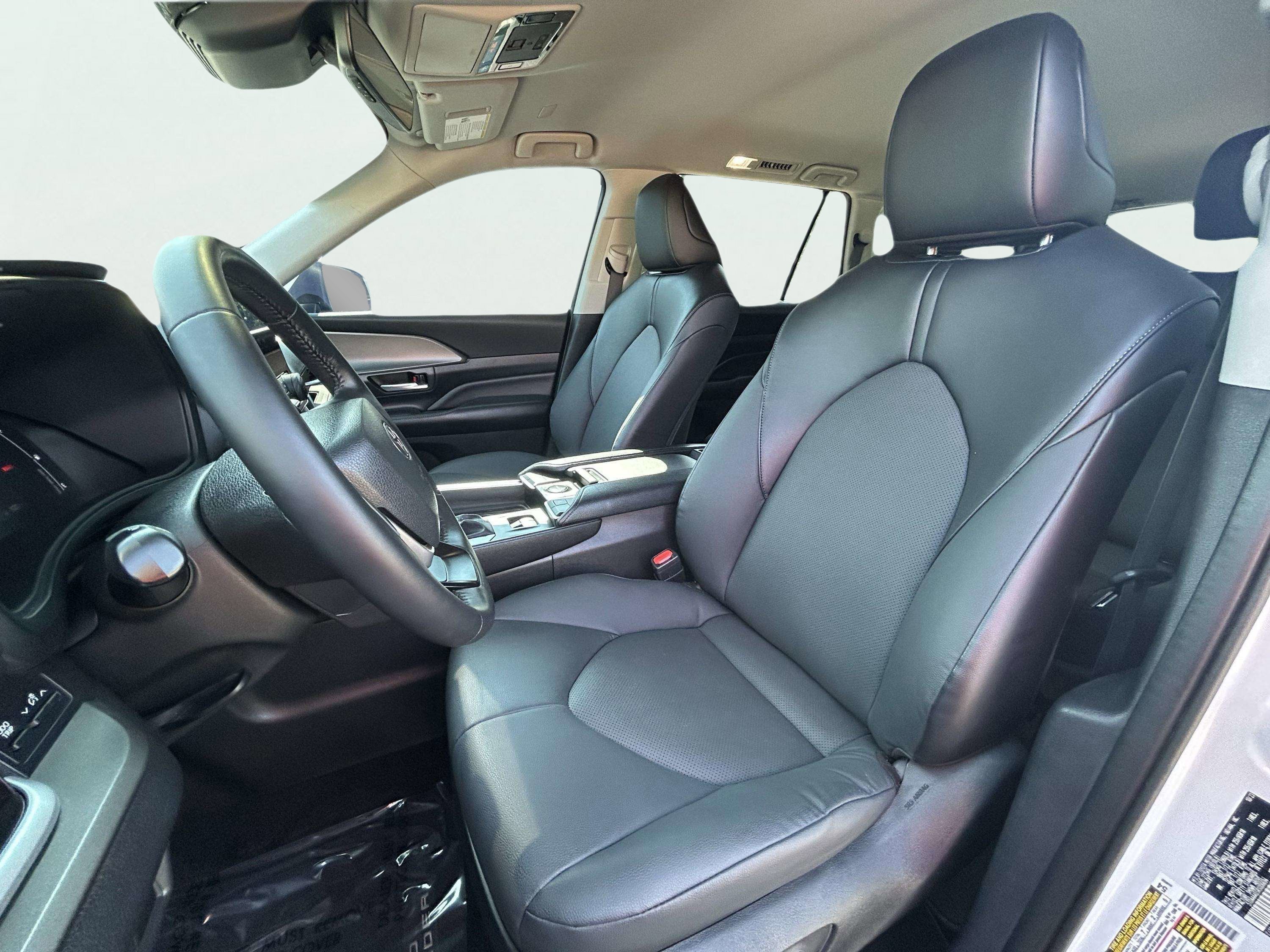 2024 Toyota Grand Highlander Base